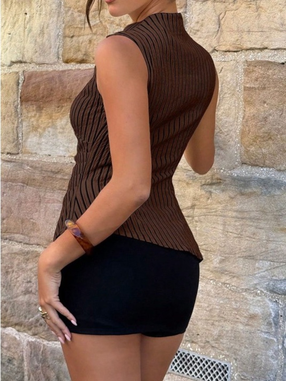 Sleeveless Brown Striped Mock Neck Top - Picture 3 of 3